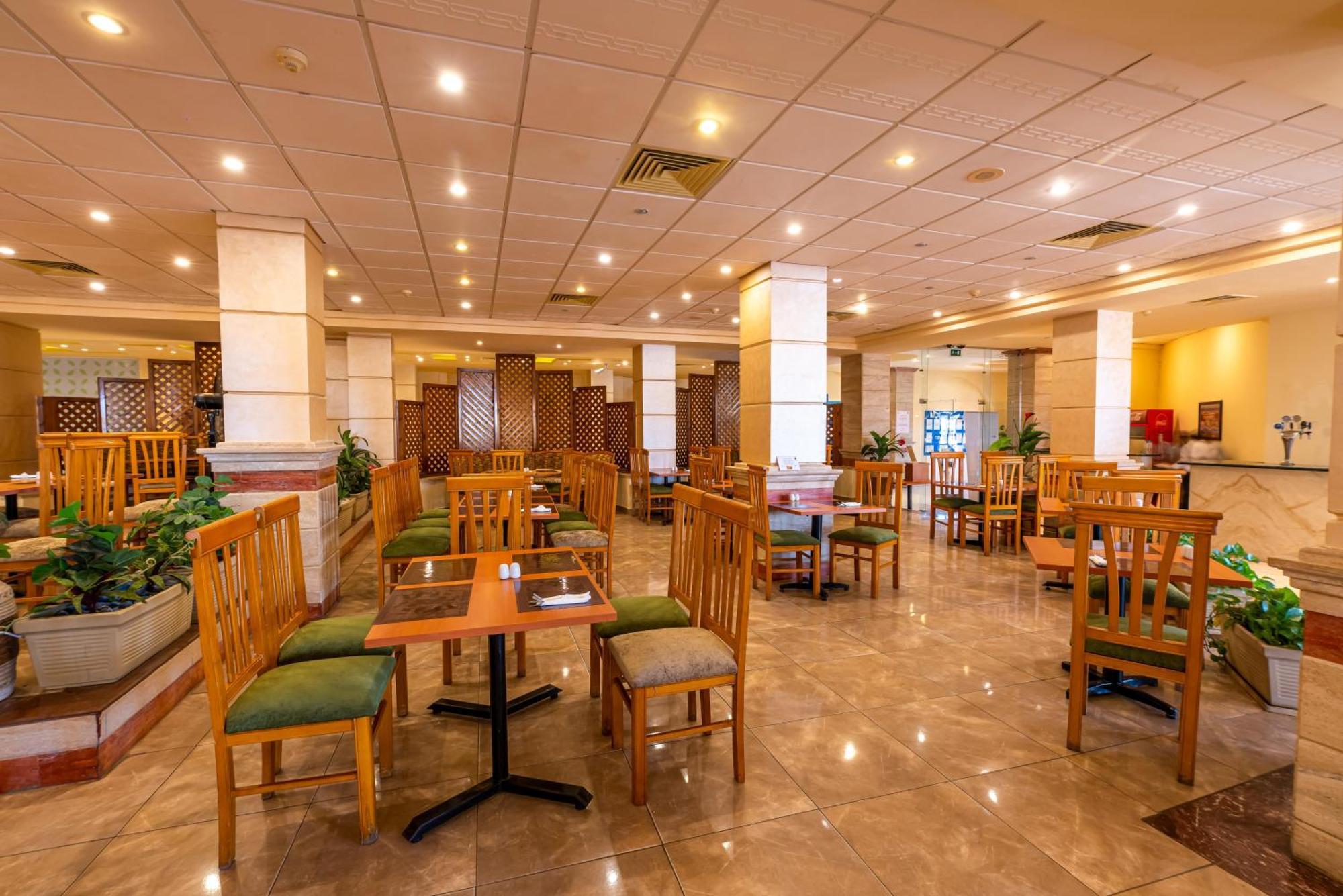 El Qoseir Akassia Swiss Resort מראה חיצוני תמונה
