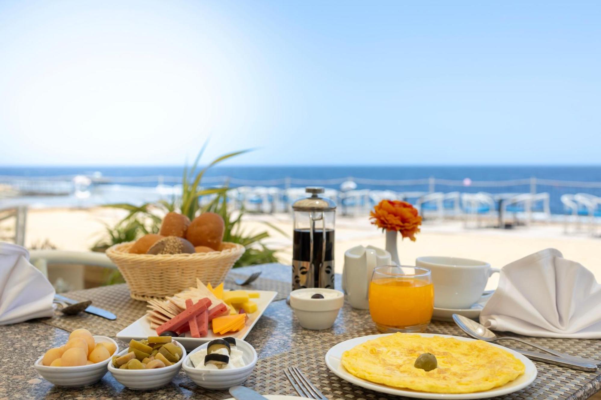 El Qoseir Akassia Swiss Resort מראה חיצוני תמונה